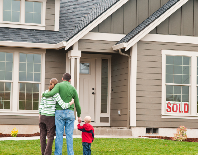 Residential homes and coastal neighbourhoods in Sidney BC